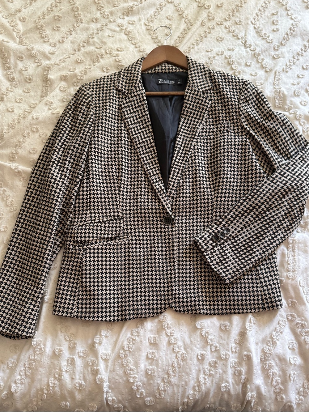 New York & Company Black and White Houndstooth Blazer